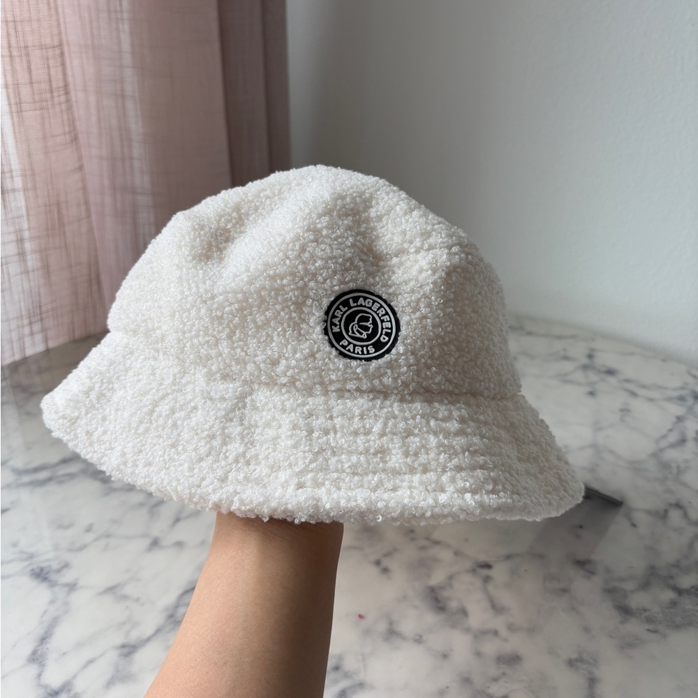 Karl largerfeld women sherpa Bucket Hat